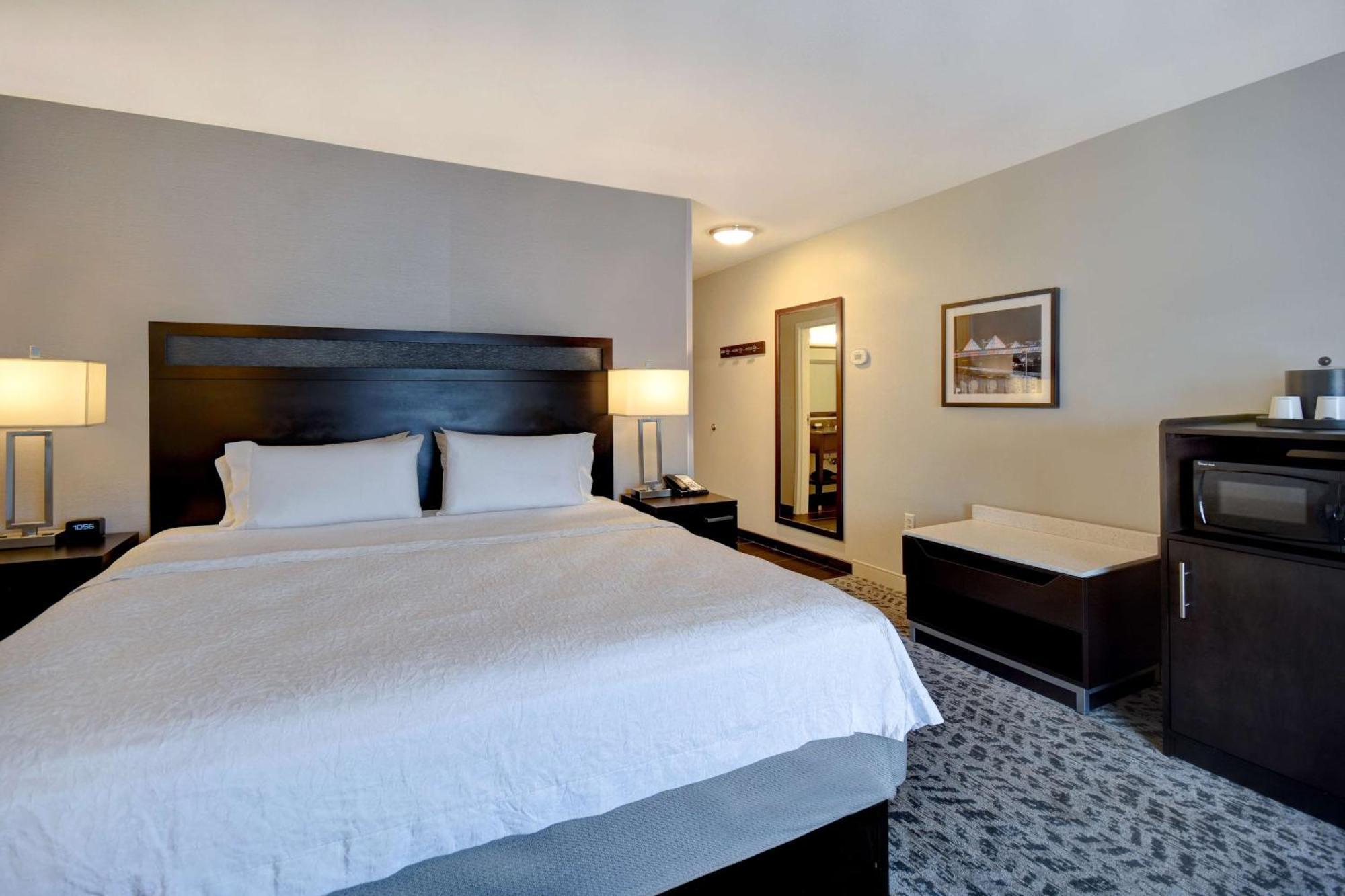 Hampton Inn & Suites Columbia South Fort Meade Area מראה חיצוני תמונה