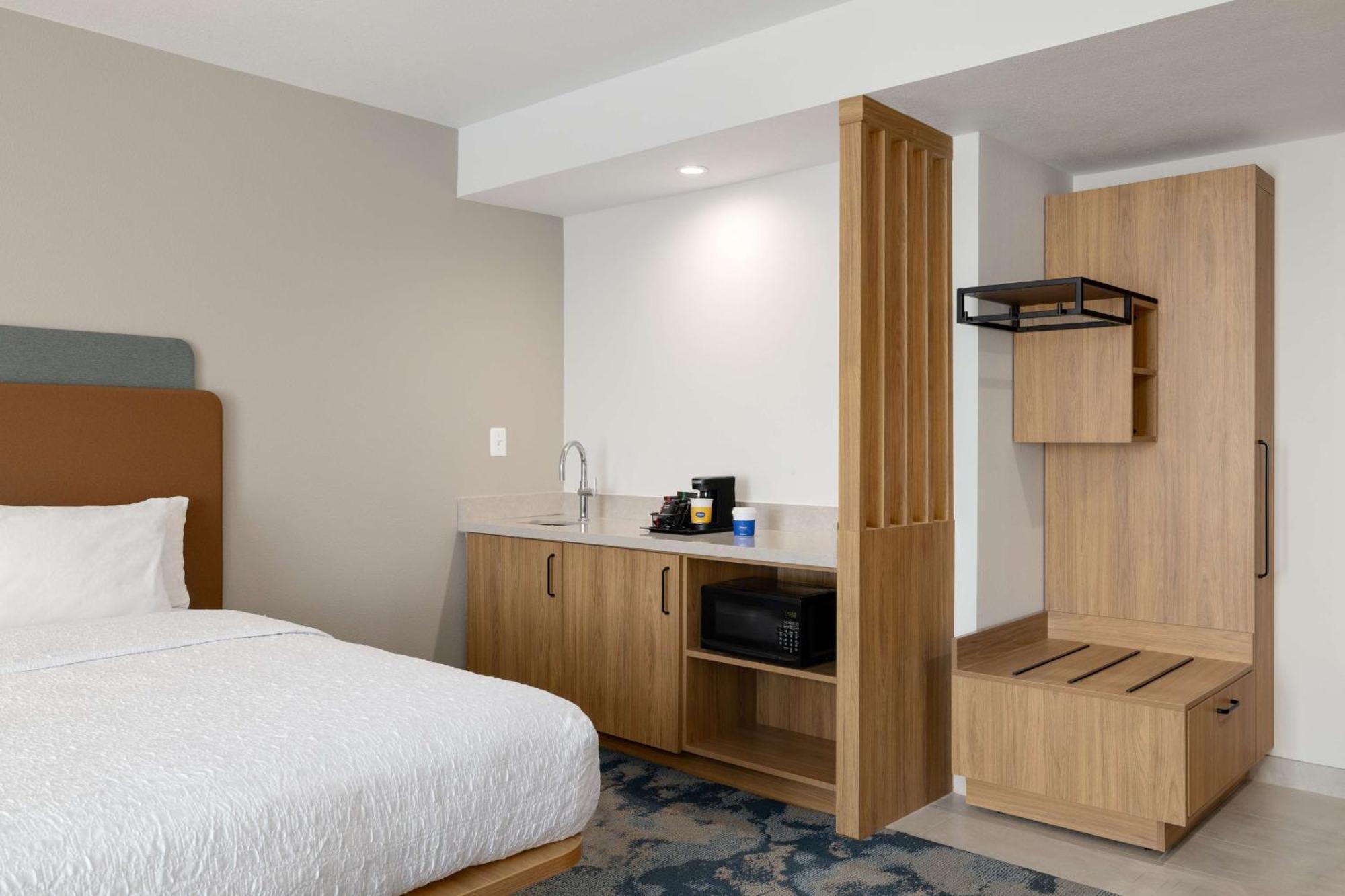 Hampton Inn & Suites Columbia South Fort Meade Area מראה חיצוני תמונה
