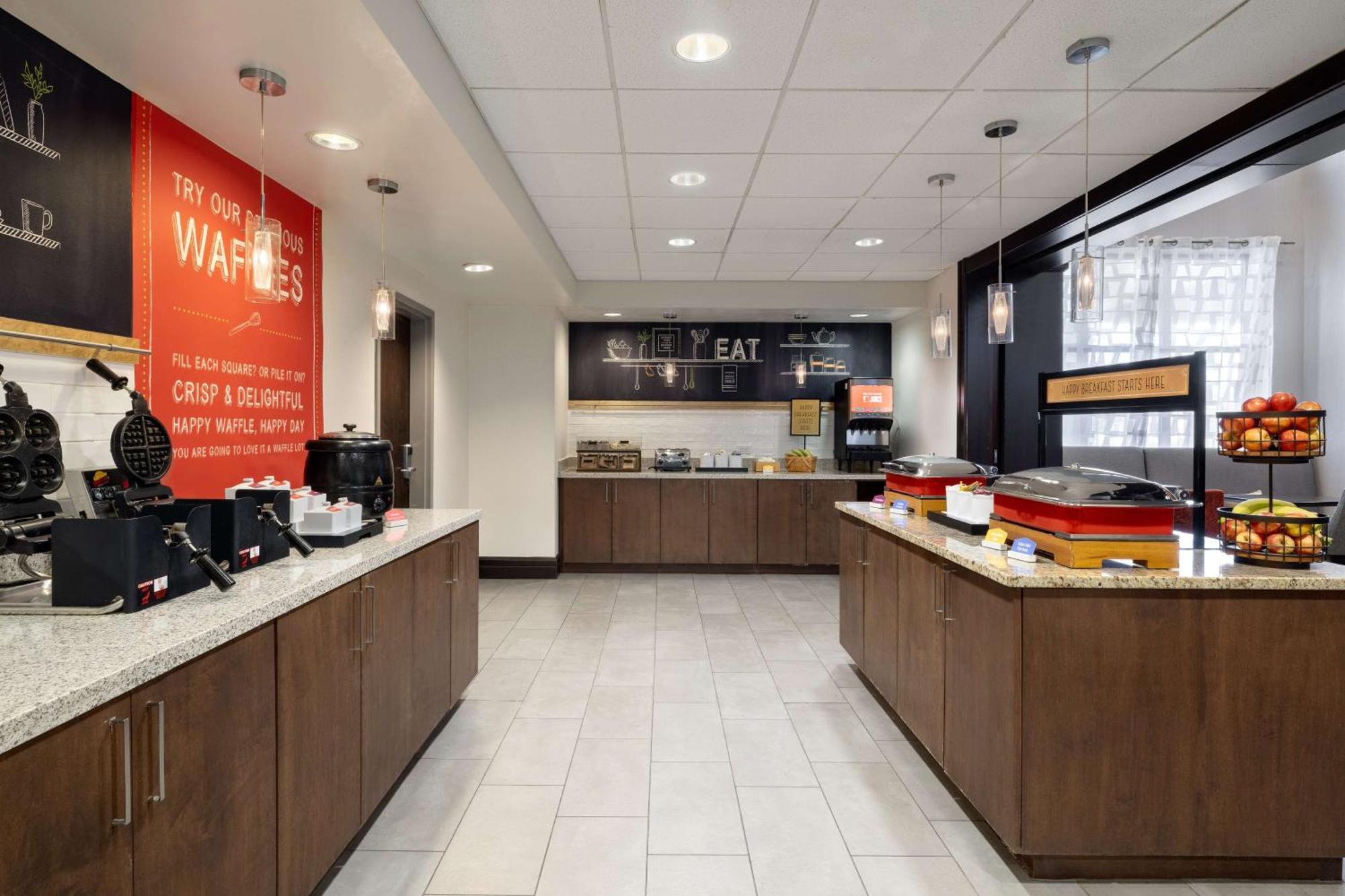 Hampton Inn & Suites Columbia South Fort Meade Area מראה חיצוני תמונה